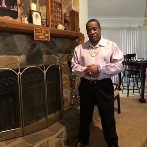 Meet your Posher, Dewitt